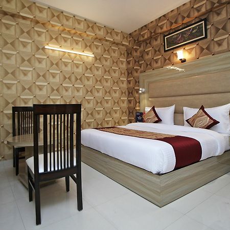 Airport Hotel Hsp Neu-Delhi Exterior foto